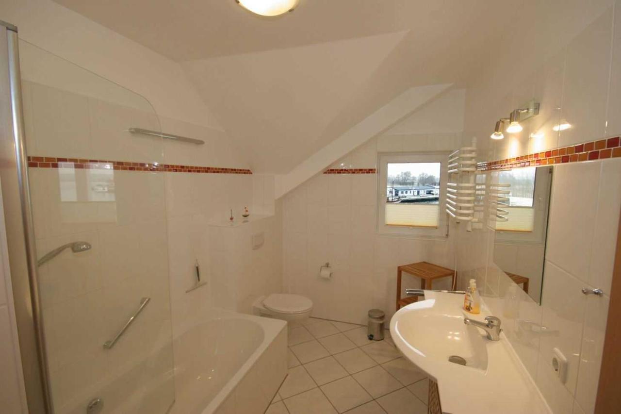 Fewo Hafenpanorama Karlshagen Ngoại thất bức ảnh